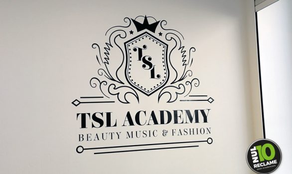 TSL Academy wanddecoratie muurtekst
